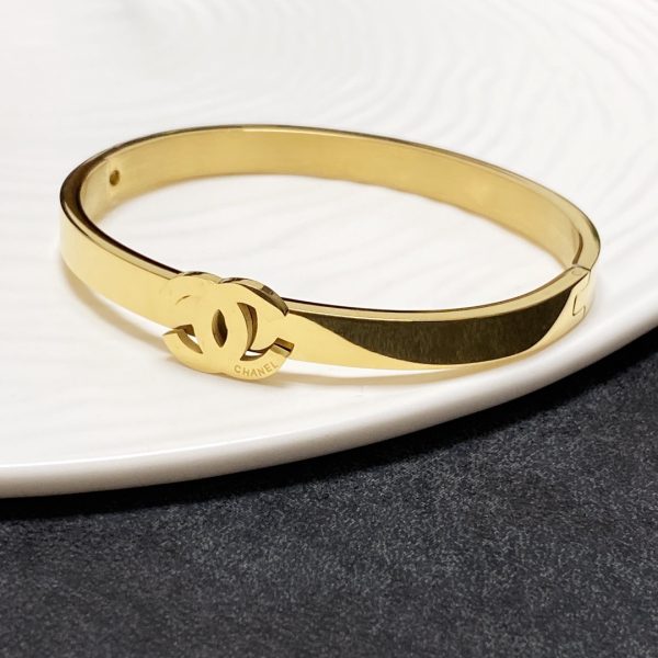 7 cc strap bracelet gold for women 2799
