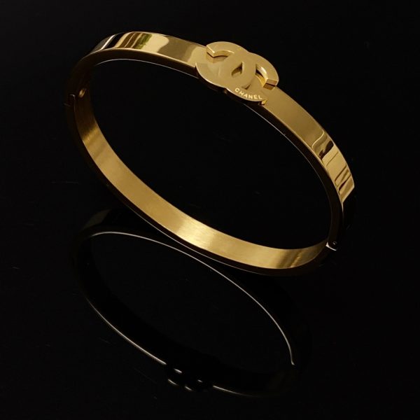 9 cc strap bracelet gold for women 2799