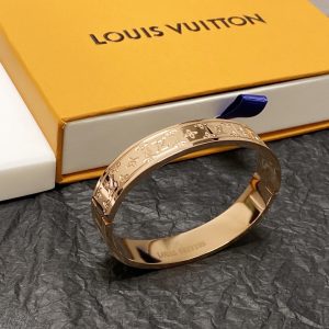 1 pattern bracelet gold for women 2799