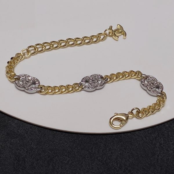 8 double c bracelet gold for women 2799
