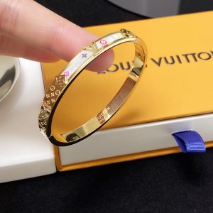 10 pattern bracelet gold for women 2799 1