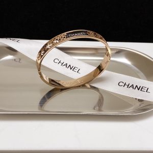 hollow bracelet gold for women 2799
