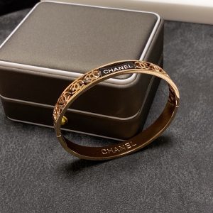 1 hollow bracelet gold for women 2799
