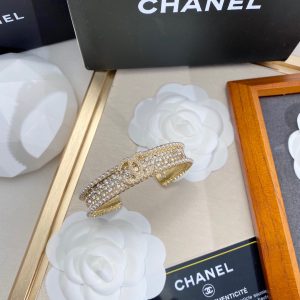 1-Pearls Bracelet Gold For Women   2799