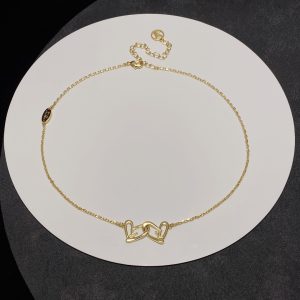 6 lv letter necklace gold for women 2799