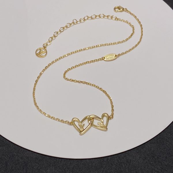 8 lv letter necklace gold for women 2799