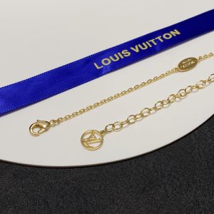 10 lv letter necklace gold for women 2799