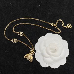 7 bee necklace gold for women 2799