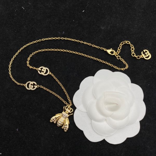 14 bee necklace gold for women 2799