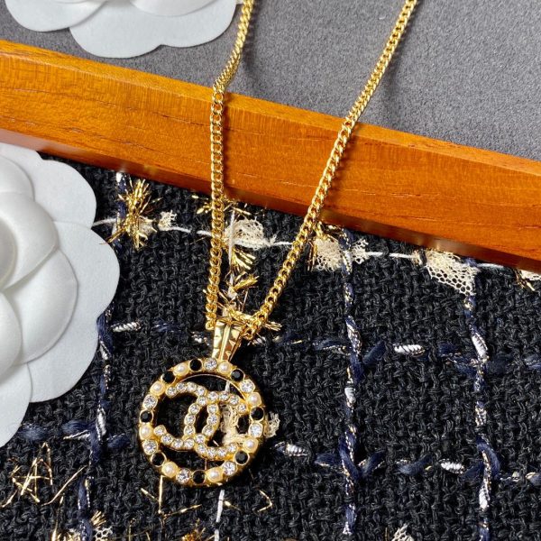 50 cc necklace gold for women 2799