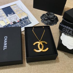68 cc necklace gold for women 2799