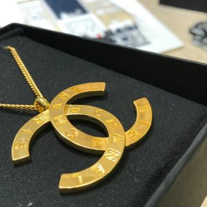 71 cc necklace gold for women 2799