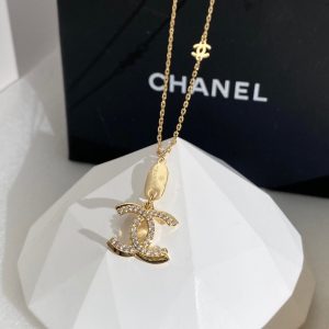 7 double c necklace gold for women 2799