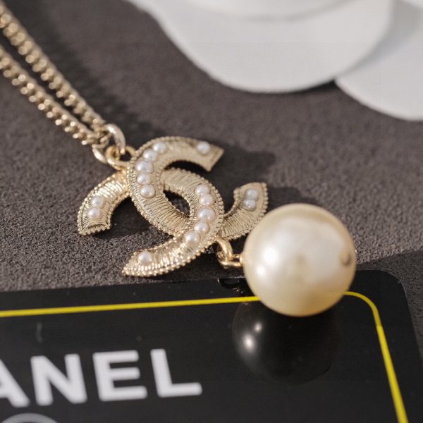 38 pearl necklace gold for women 2799