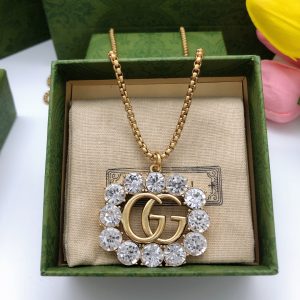 5 square crystal necklace gold for women 2799