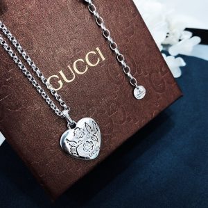 3-Heart Shaped Necklace Silver For Women   2799