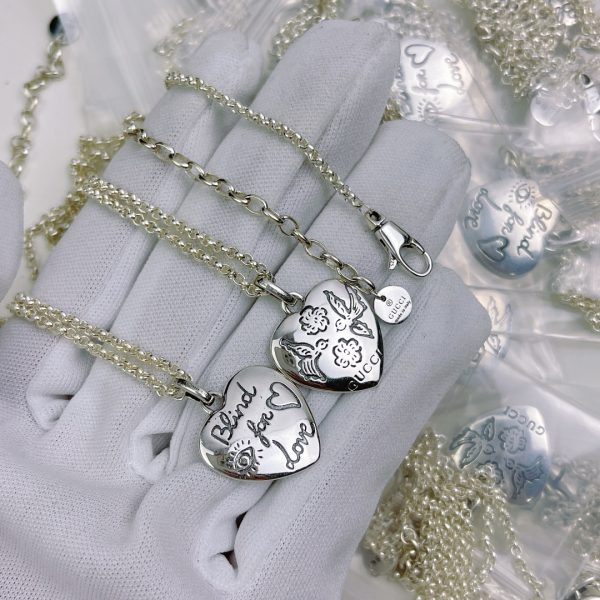 5 heart shaped necklace silver for women 2799
