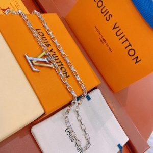 35 letter necklace silver for women 2799