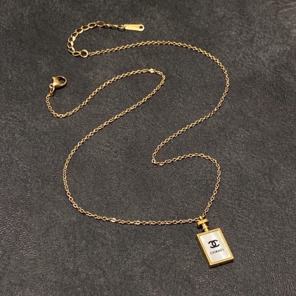 24 perfume bottle necklace gold for women 2799
