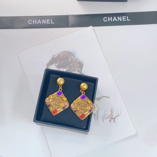 glass earrings gold for women 2799