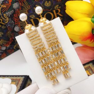 33 pearl stud earrings gold for women 2799