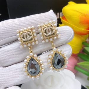 6 dripping pearls earrings gold for women 2799