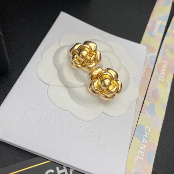 5 camellia stud earrings gold for women 2799