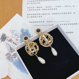 5 globe earrings gold for women 2799