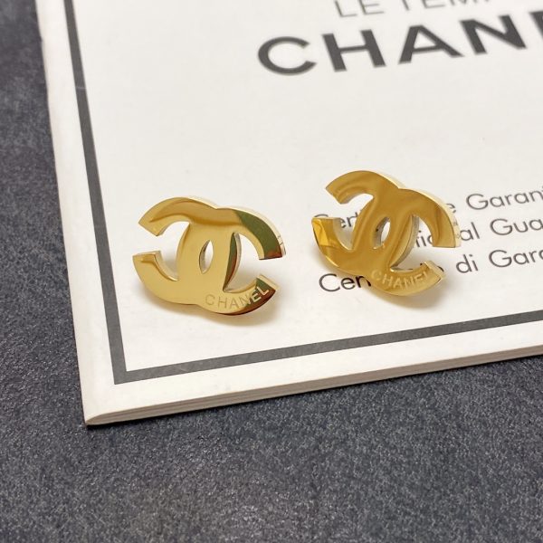 13 stud earrings gold for women 2799