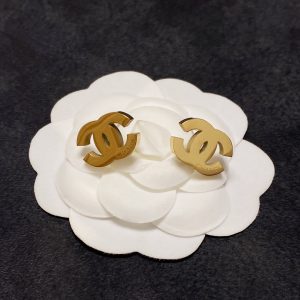 20 stud earrings gold for women 2799
