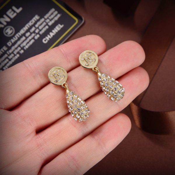 5 teardrop earrings gold for women 2799