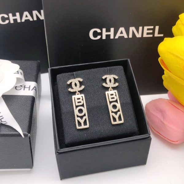 2 boy crystal earrings gold for women 2799