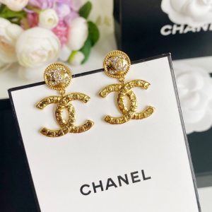 2 dangling oversized logo earrings gold tone for women 2799