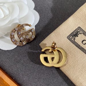 3 eternal classic logo stud earrings gold for women 2799