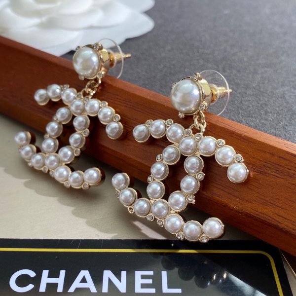 5 pearl earrings white for women 2799