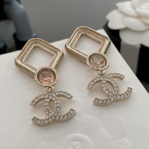 fragrant diamond shaped earrings gold for women 2799
