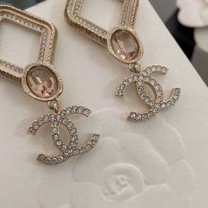 1 fragrant diamond shaped earrings gold for women 2799