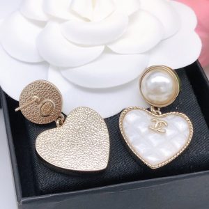 12 love heart earrings white for women 2799