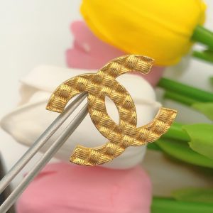 1-Twist Button Earrings Gold For Women   2799