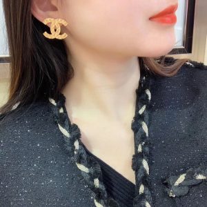 6 twist button earrings gold for women 2799