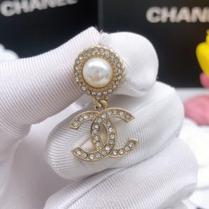 1 dazzling princess earrings gold for women 2799