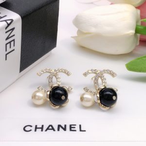 5 pearl earrings black for women 2799
