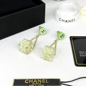 1 dice earrings green for women 2799
