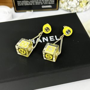 2 dice earrings yellow for women 2799