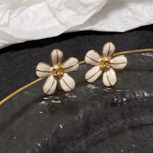 classic flower earrings white for women 2799