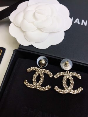 6 cc earrings gold for women 2799 2