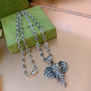 7 elephant necklace silver tone for women 2799