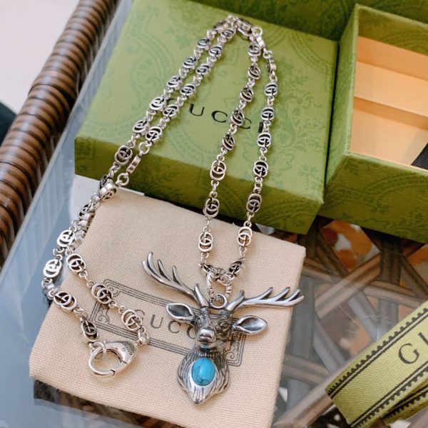 3 deer head necklace silver tone for women 2799