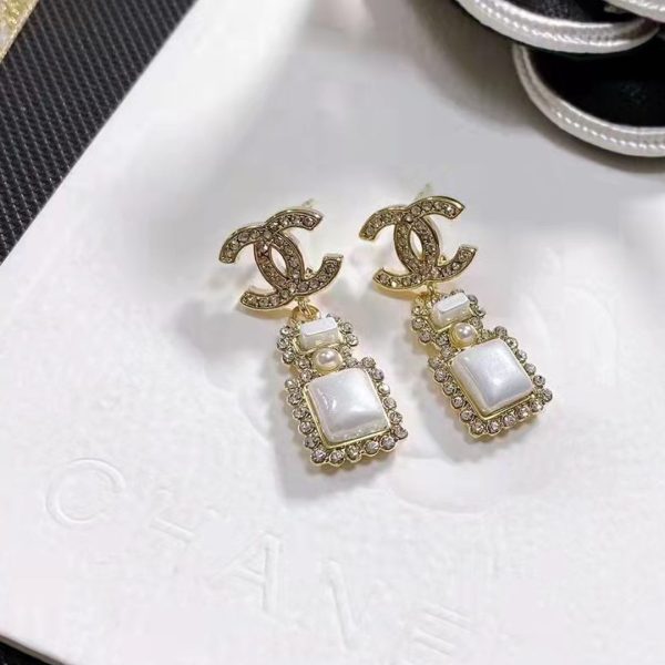 2 square big jewel earrings gold tone for women 2799