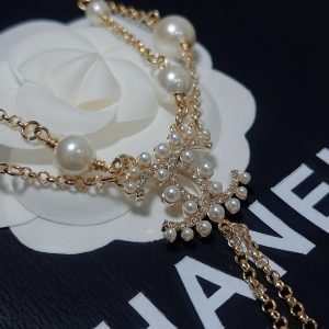 11 pearl and logo cc necklace gold tone for women 2799